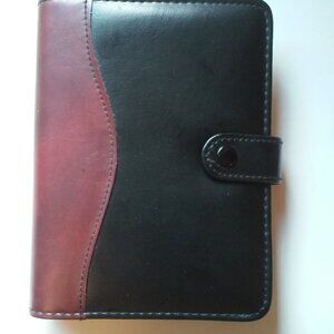 Personal Organizer With Solar Calculator & Slots For CC or Other Many Pages